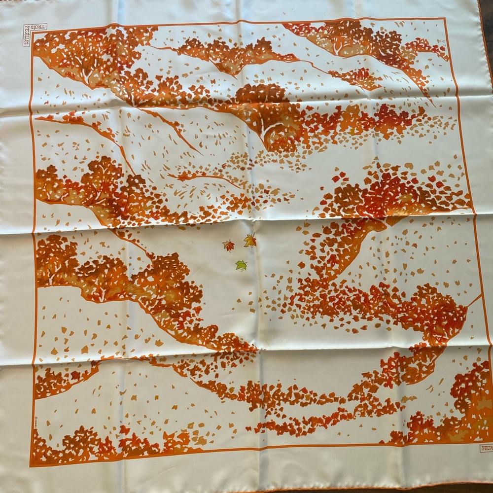 Hermès Scarf - Picture 12 of 15